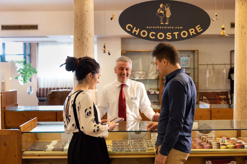 Chocohotel بيرودجا المظهر الخارجي الصورة